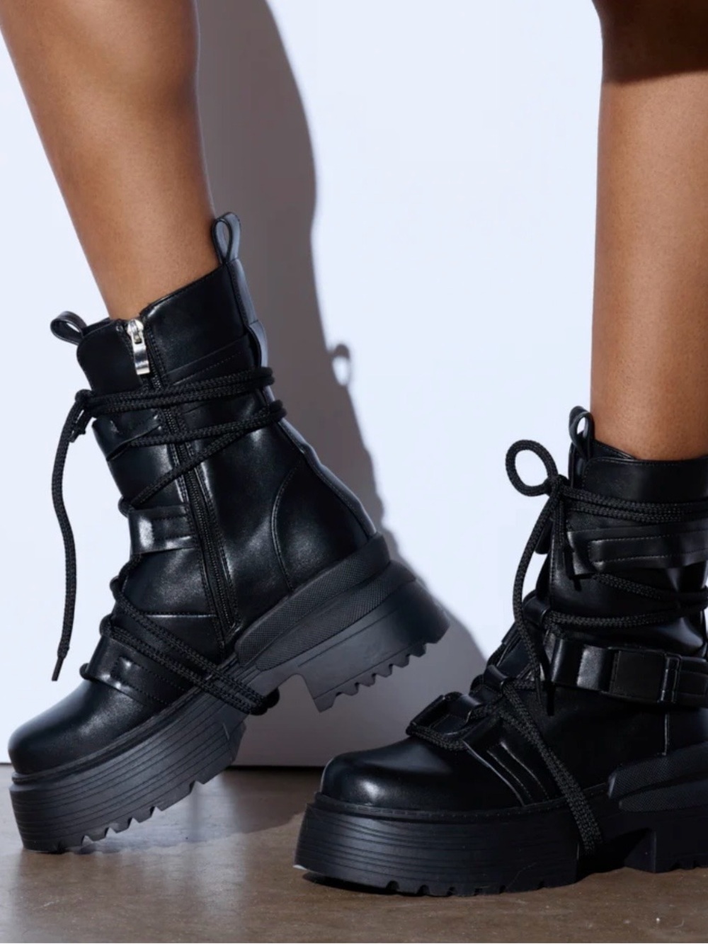 AKIRA Azalea Wang Roisin Size 8.5 Black Combat Boots Goth Gothcore Cybergoth